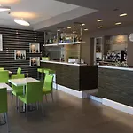 ホテル Casa Serena 2*