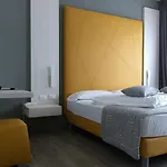Casa Serena Hotel 2*