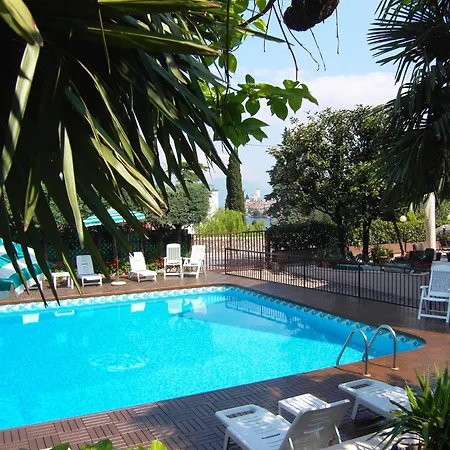 Casa Serena Otel 2*
