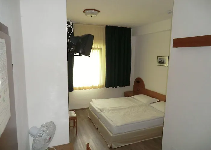 Hotel Casa Serena 2*