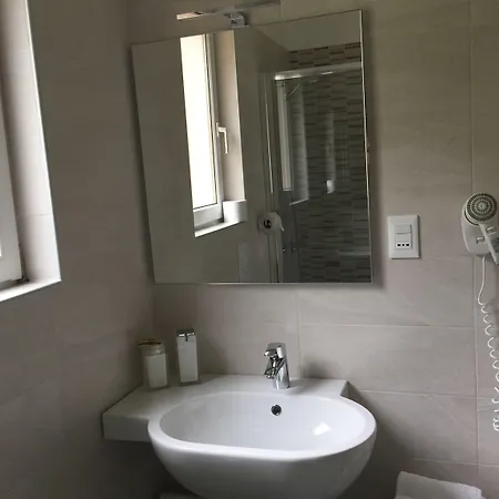 Casa Serena مالتشيزينيه