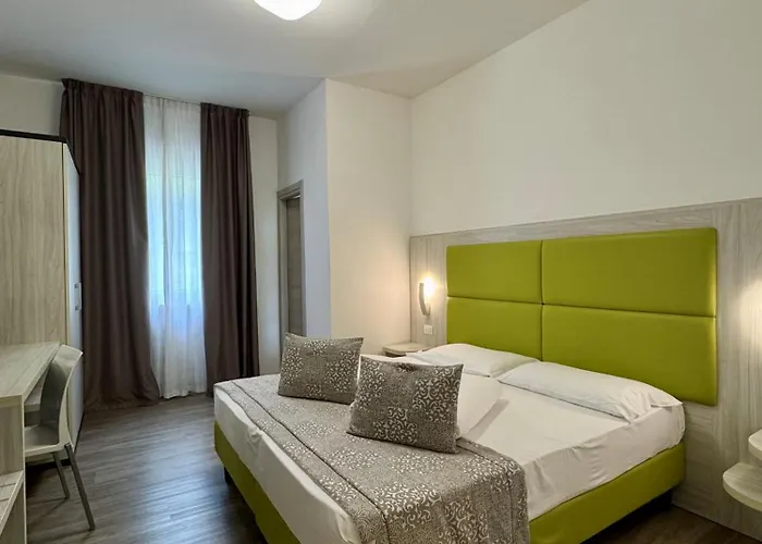 Casa Serena Hotell 2*